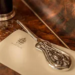 加纳帕拉二世国王酒店