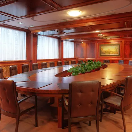 Hotel Im. Jana Pawla Ii Breslavia