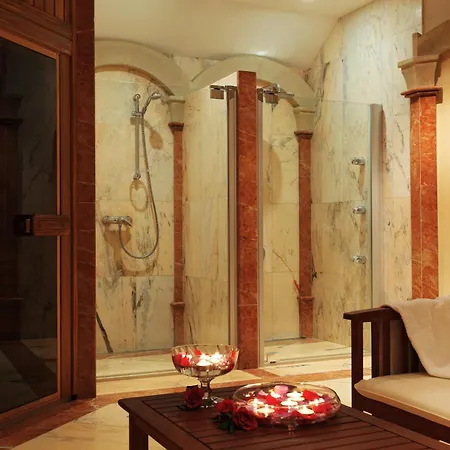 Hotell Im. Jana Pawla Ii