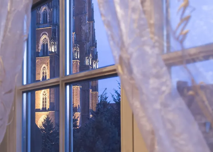 加纳帕拉二世国王酒店 酒店 4*