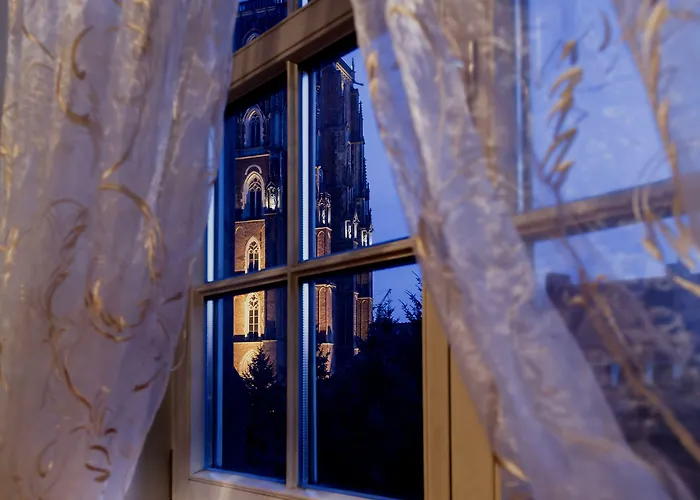 酒店 加纳帕拉二世国王酒店