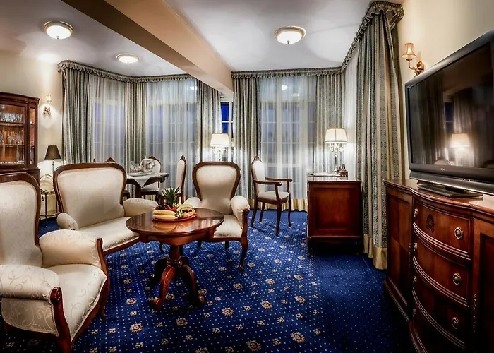 酒店 加纳帕拉二世国王酒店